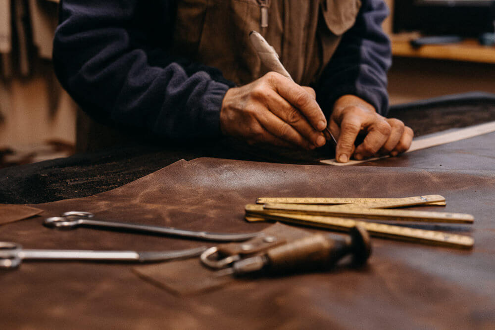 Artleder_hand cut-2